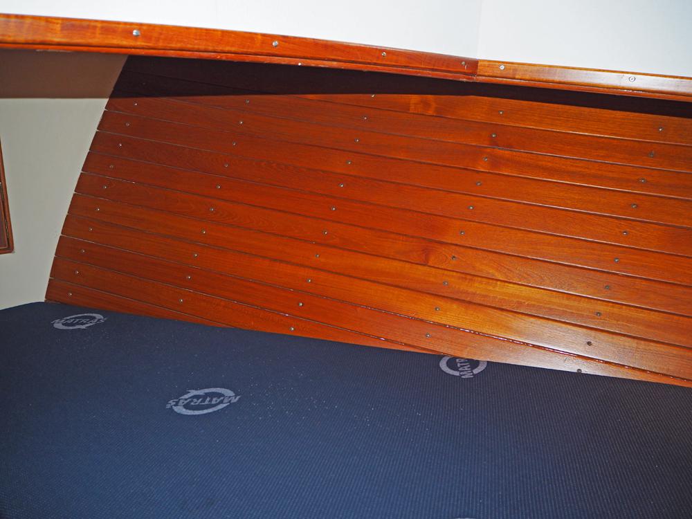 Cabin en avant, H&eacute;bergements